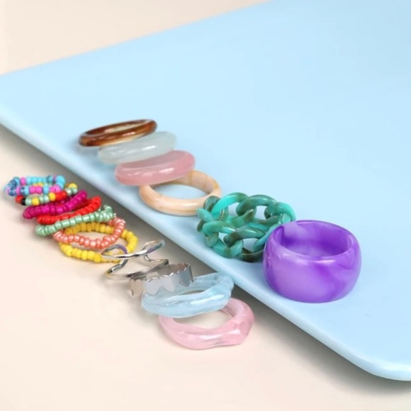 Colorful Chunky Resin Ring 17 Pieces - Picture 3 of 5